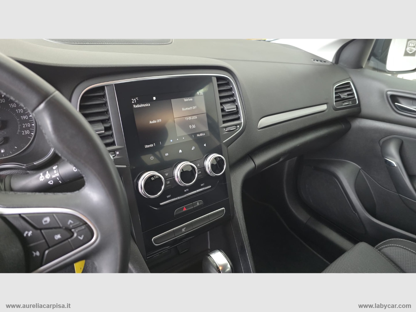 Mégane Sporter Blue dCi 115 CV EDC Equ. - immagine 4