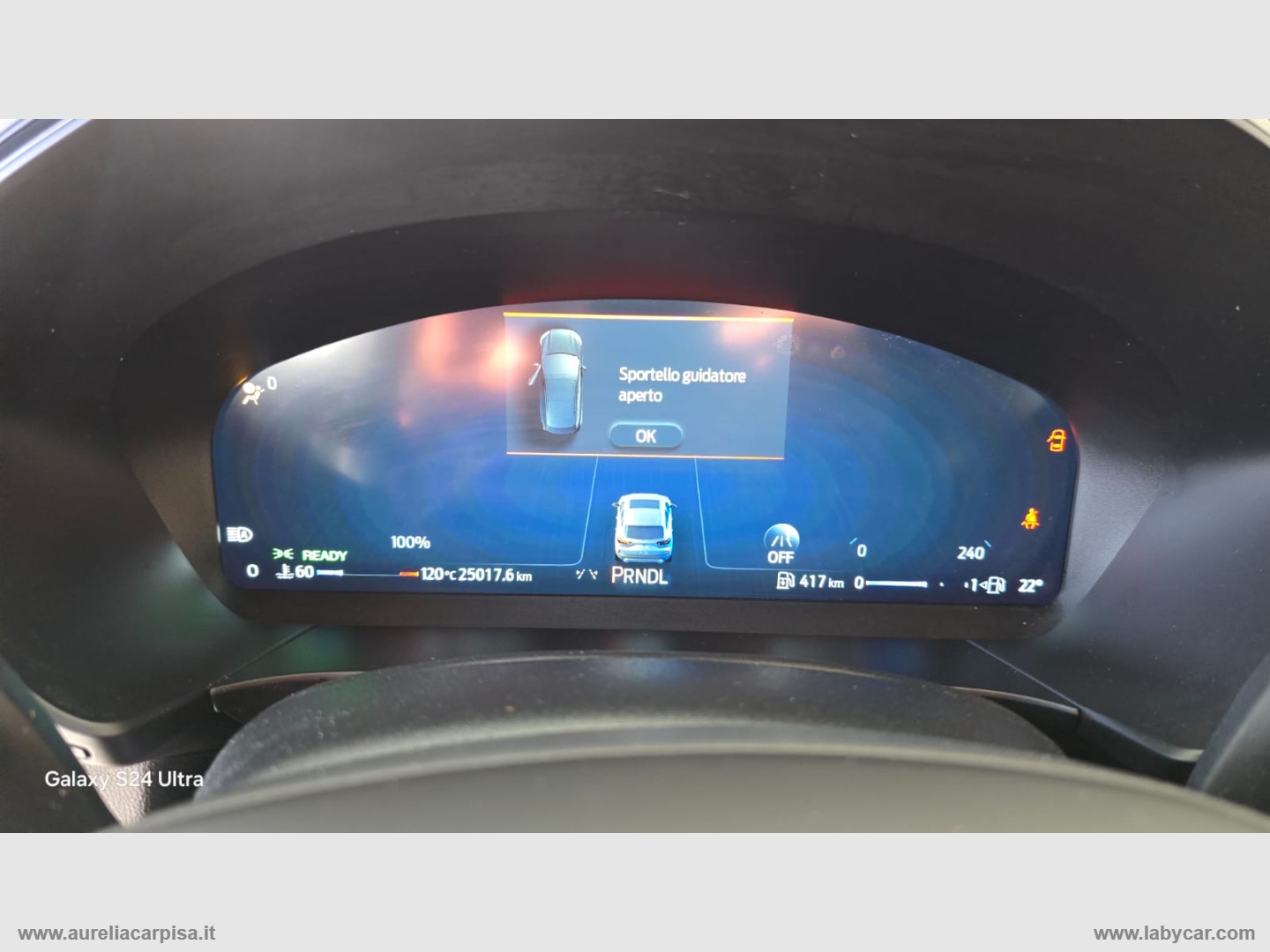 Kuga 2.5 FHEV 180 CV CVT 2WD ST-Line - immagine 4