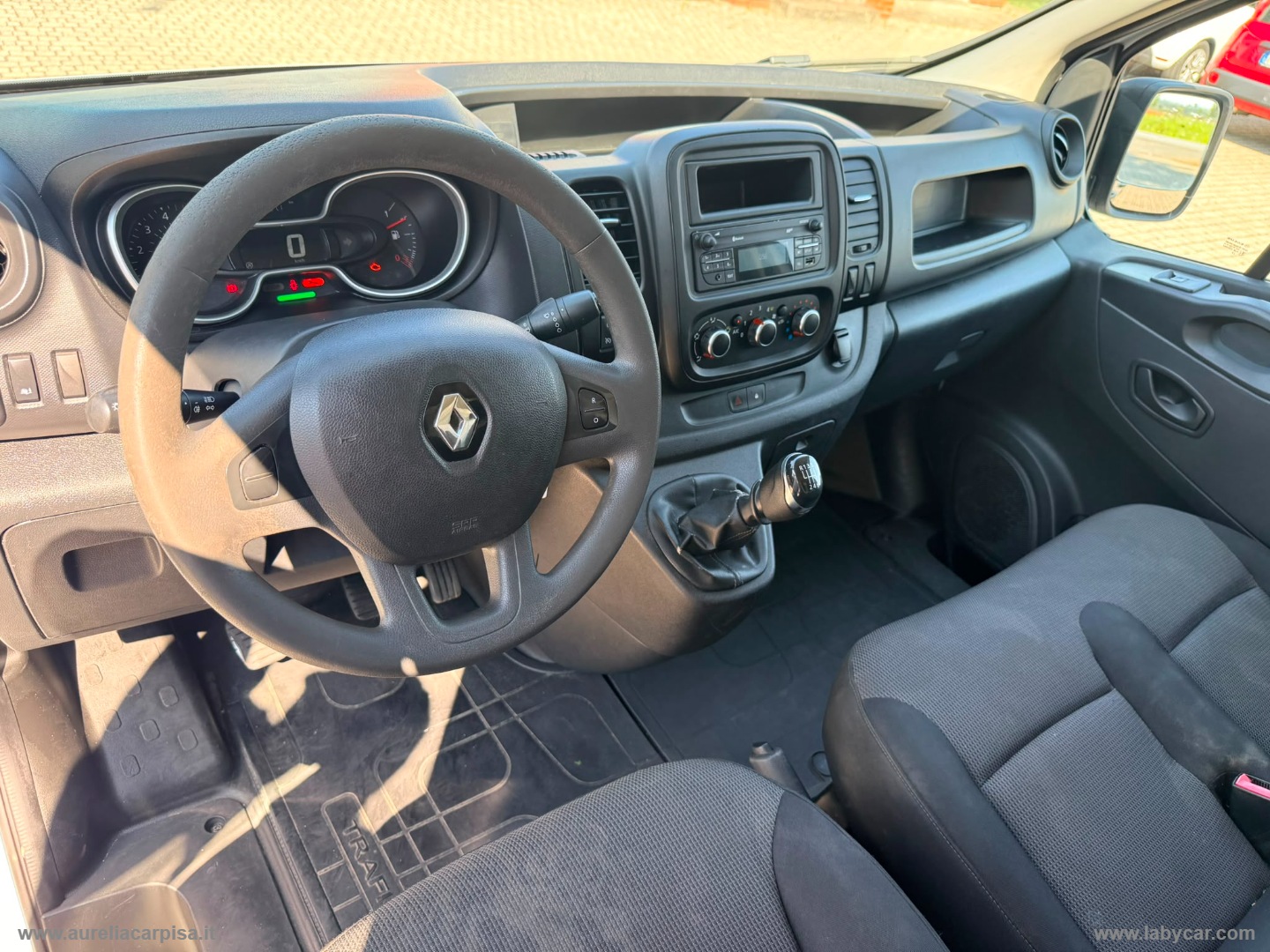 Trafic T27 dCi120 PC-TN Furgone Ice - immagine 4