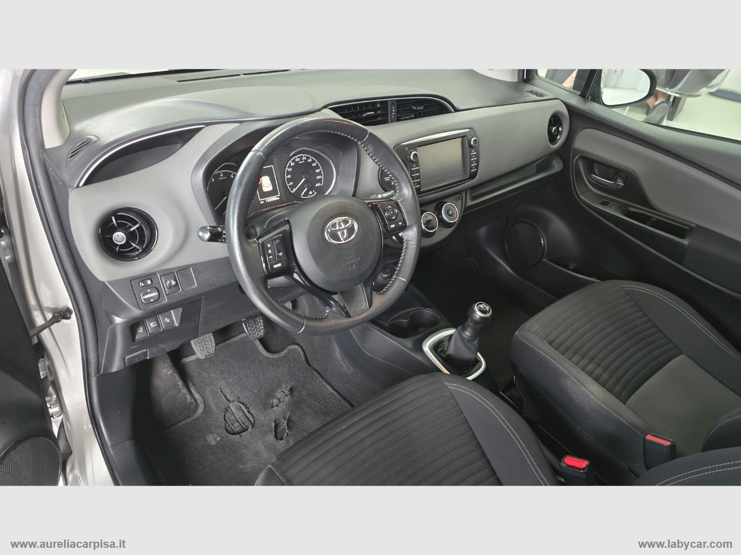 Yaris 1.0 5p. Active - immagine 4