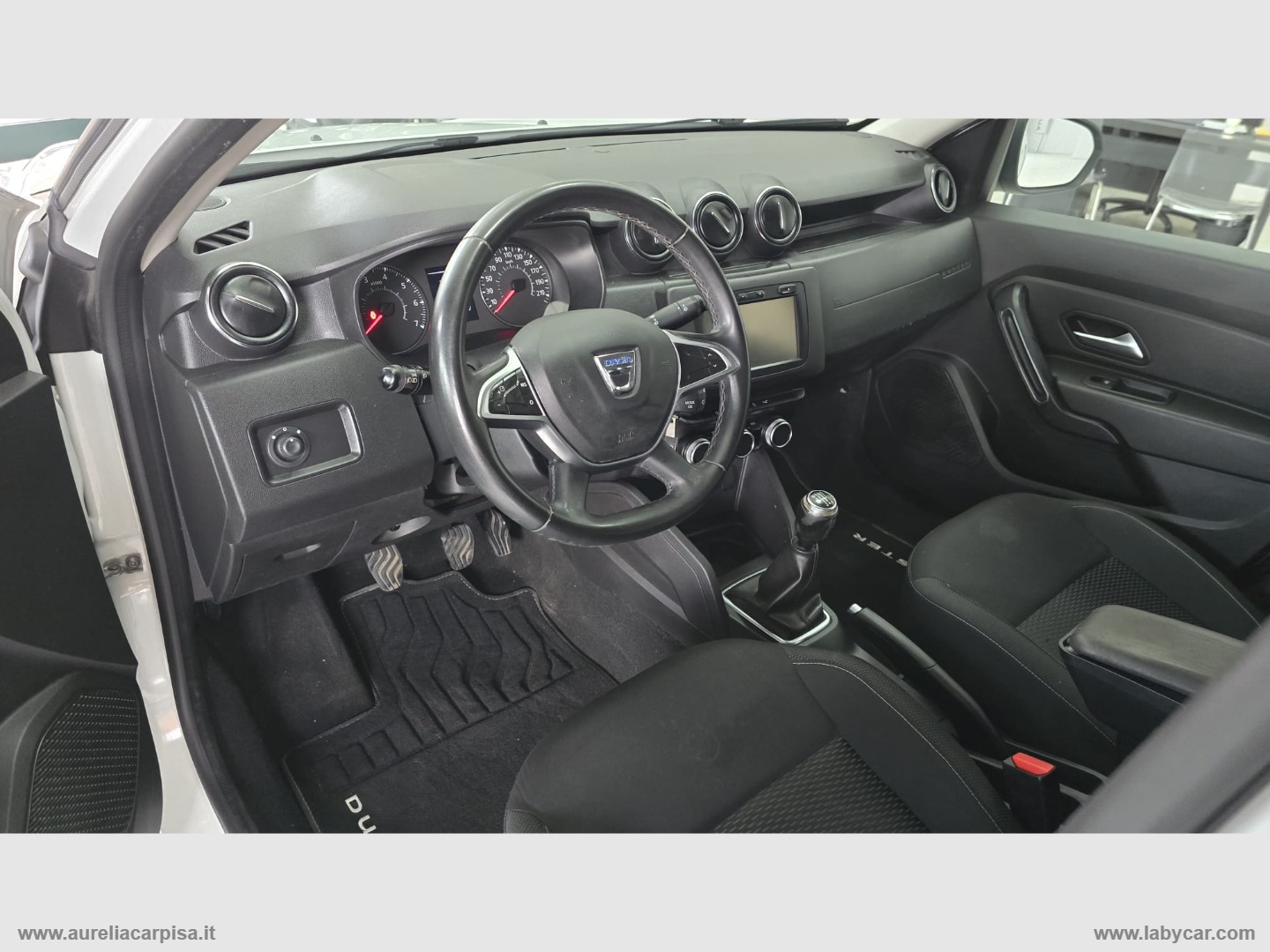Duster 1.5 dCi 8V 110 CV 4x2 Comfort - immagine 4