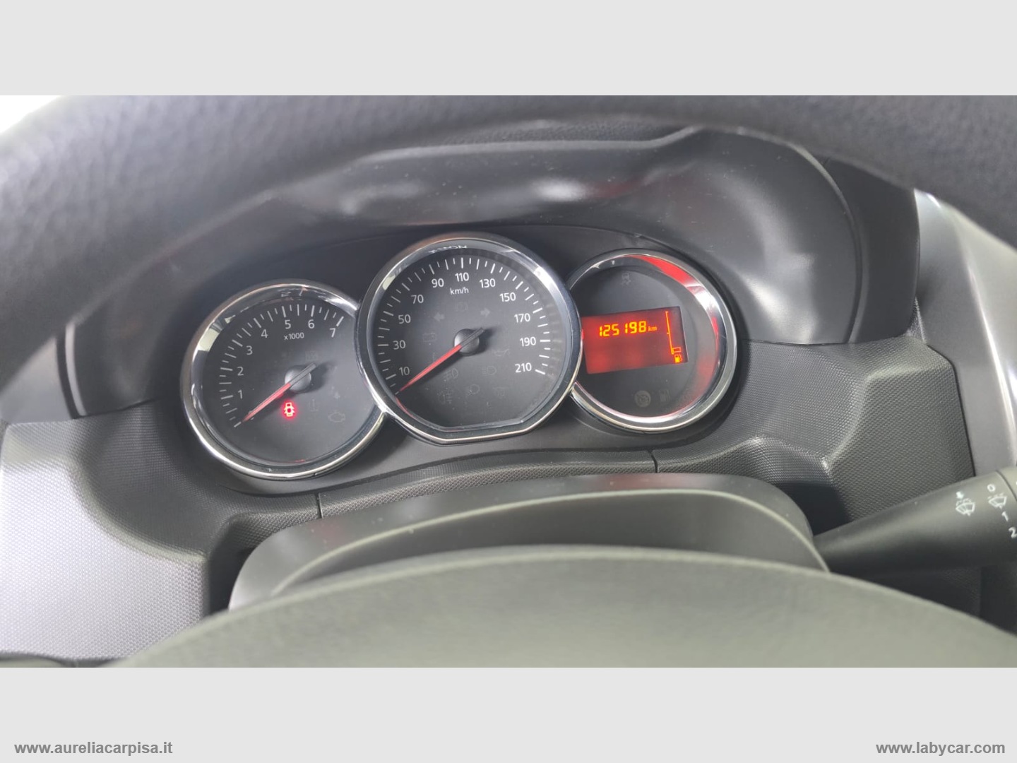 Duster 1.6 110 CV 4x2 GPL Lauréate - immagine 4