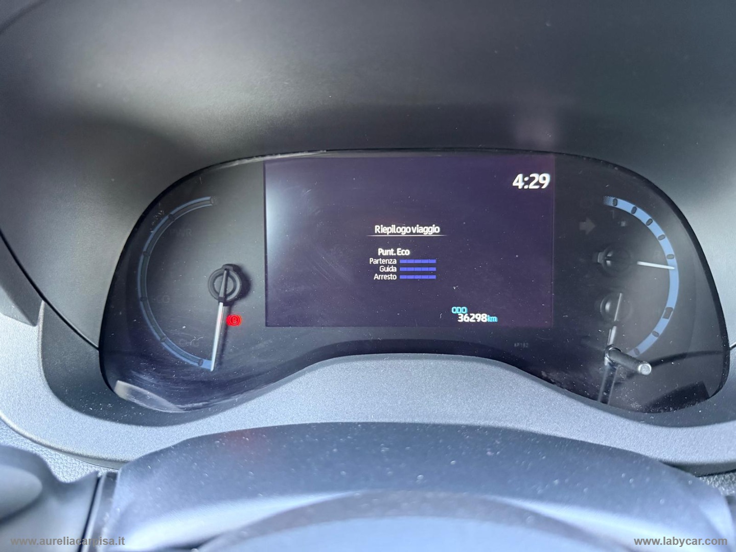 Yaris Cross 1.5 Hybrid 5p. E-CVT Advent. - immagine 4