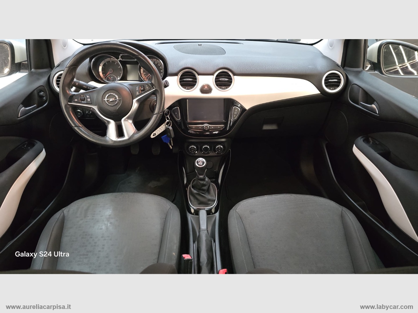 Adam 1.2 70 CV Glam - immagine 4