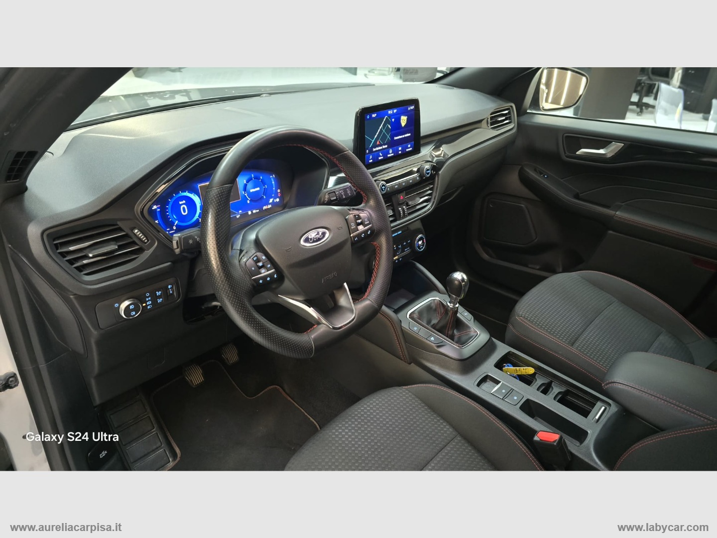 Kuga 1.5 EcoBlue 120 CV 2WD ST-Line - immagine 4