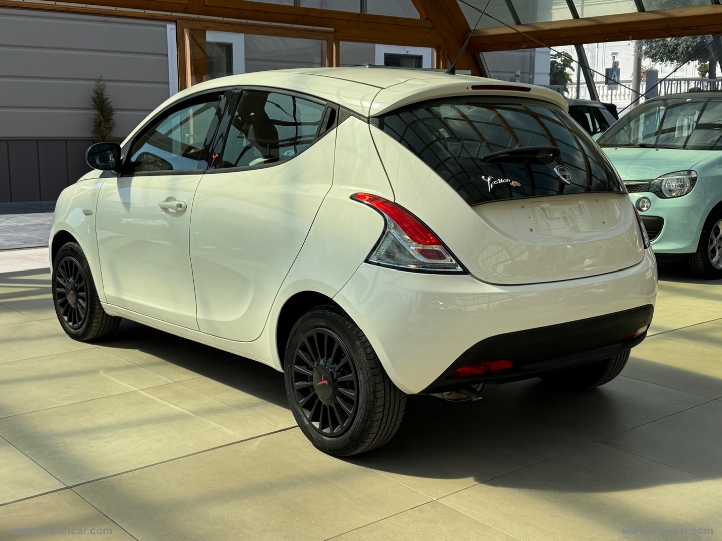 YPSILON 1.2 evo II Gold - immagine 4