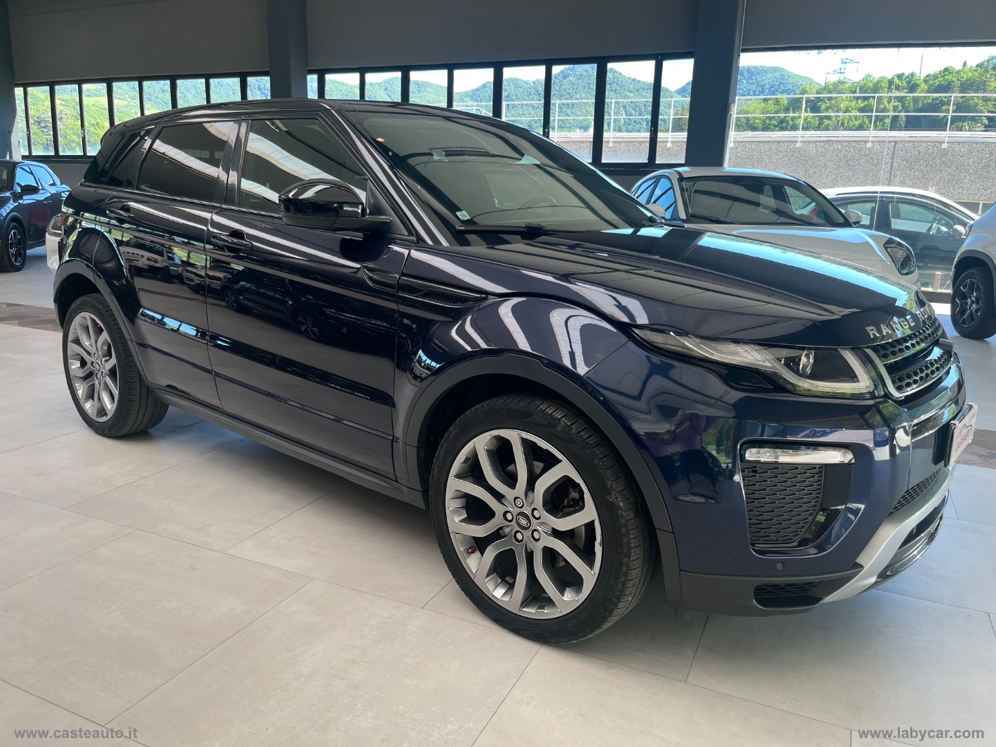 RR Evoque 2.0 TD4 150 5p BsEd.Prem.SE - immagine 4