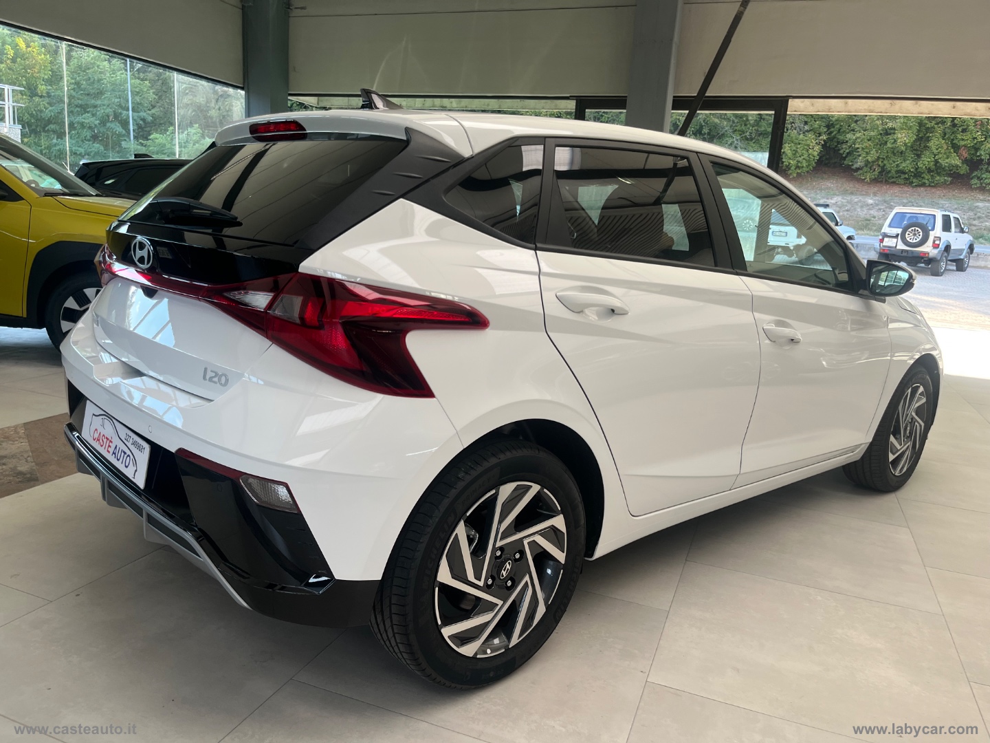 i20 1.0 T-GDI Connectline CON EXTERIOR PACK - immagine 4