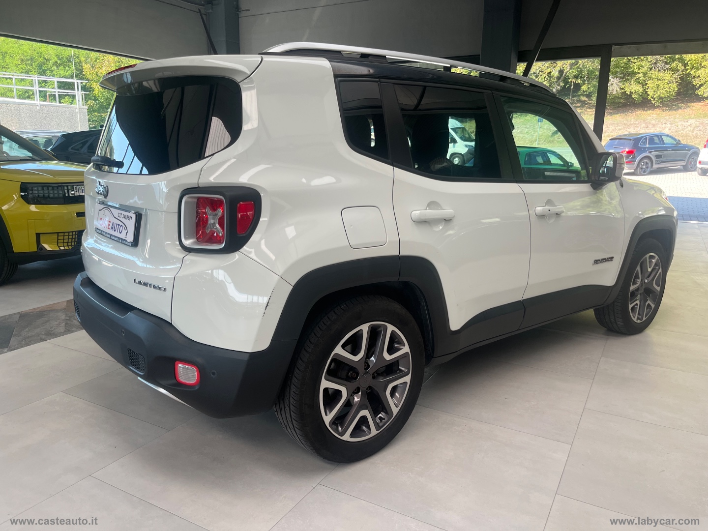 Renegade 1.6 Mjt 120CV Limited - immagine 4