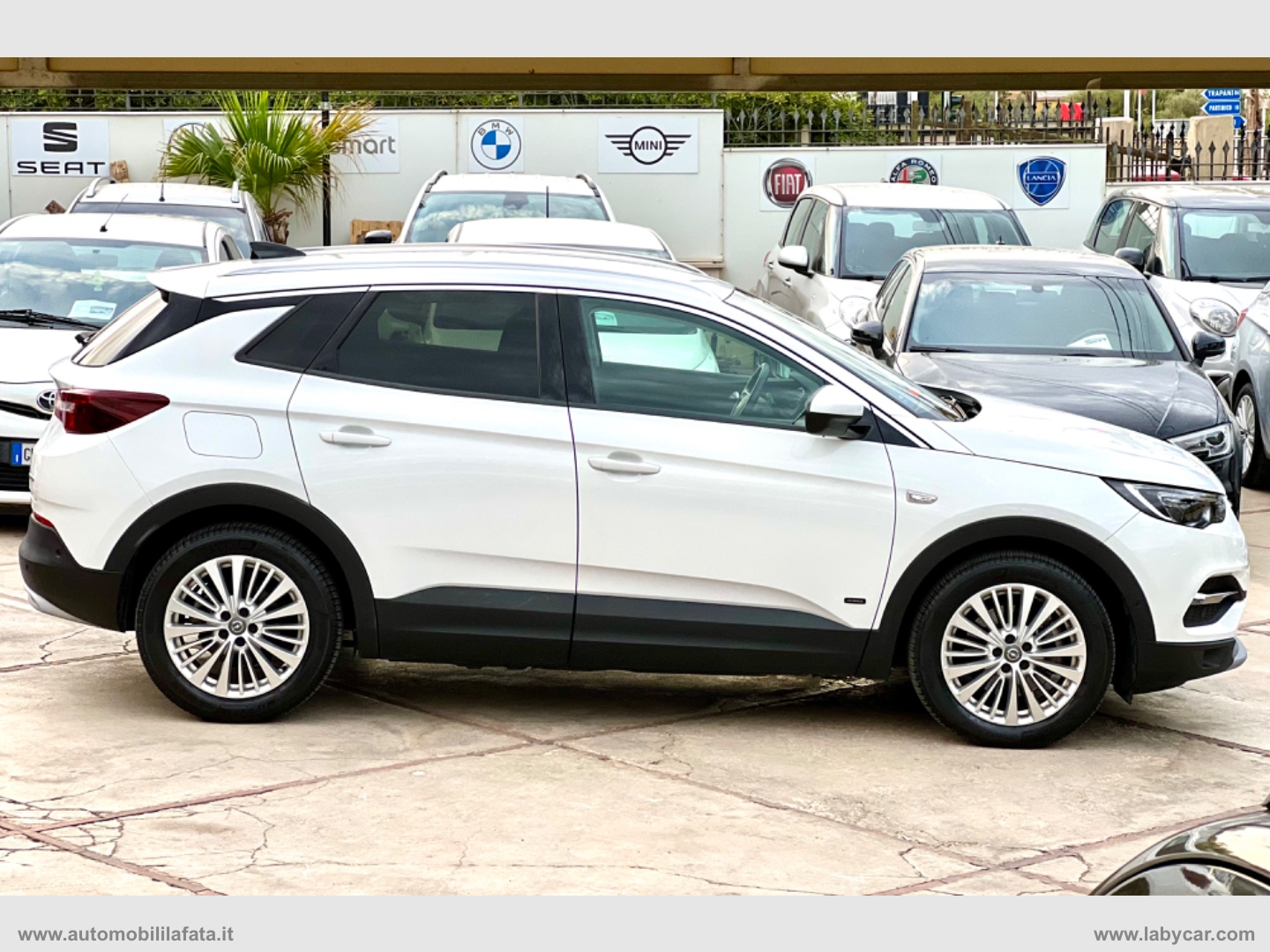 Grandland X 1.6 Hyb. Plug-in aut.FWD ELEGANCE 04/2021 36.300KM - immagine 4