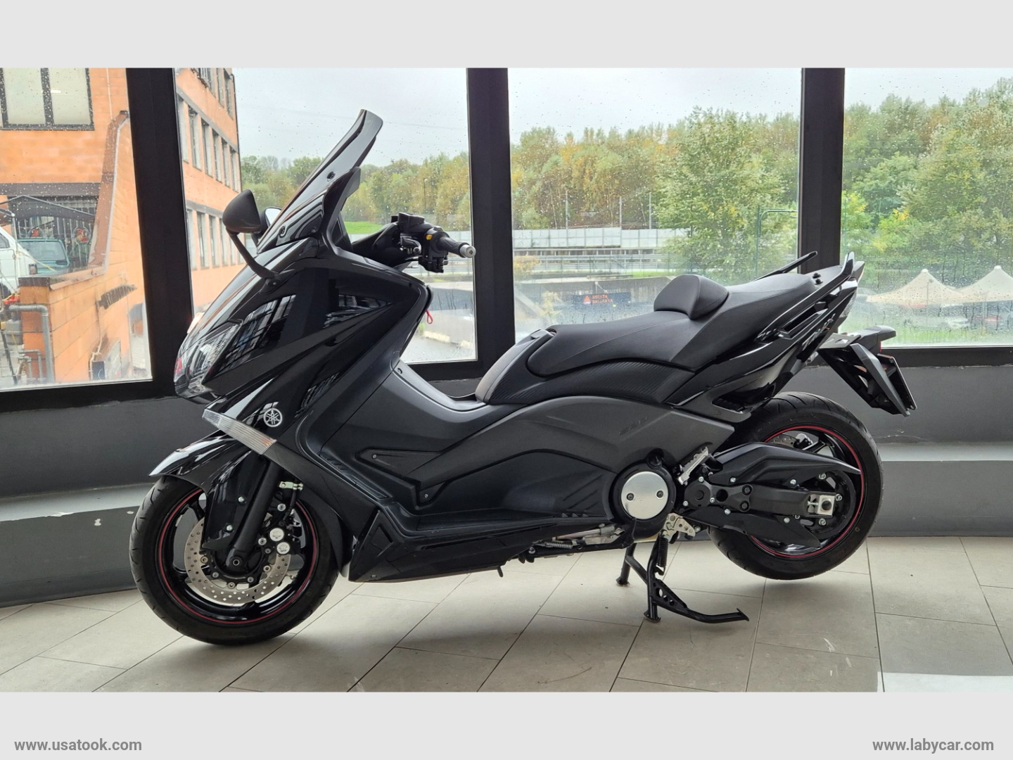T-MAX 530 YAMAHA T-MAX 530 SOLO POCHISSIMI KM - immagine 4