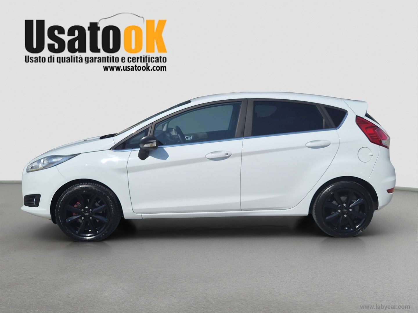 Fiesta 1.0 EcoB. 100CV 5p. Bl.&White Ed. ADATTA ANCHE A NEOPATENTATI - immagine 4