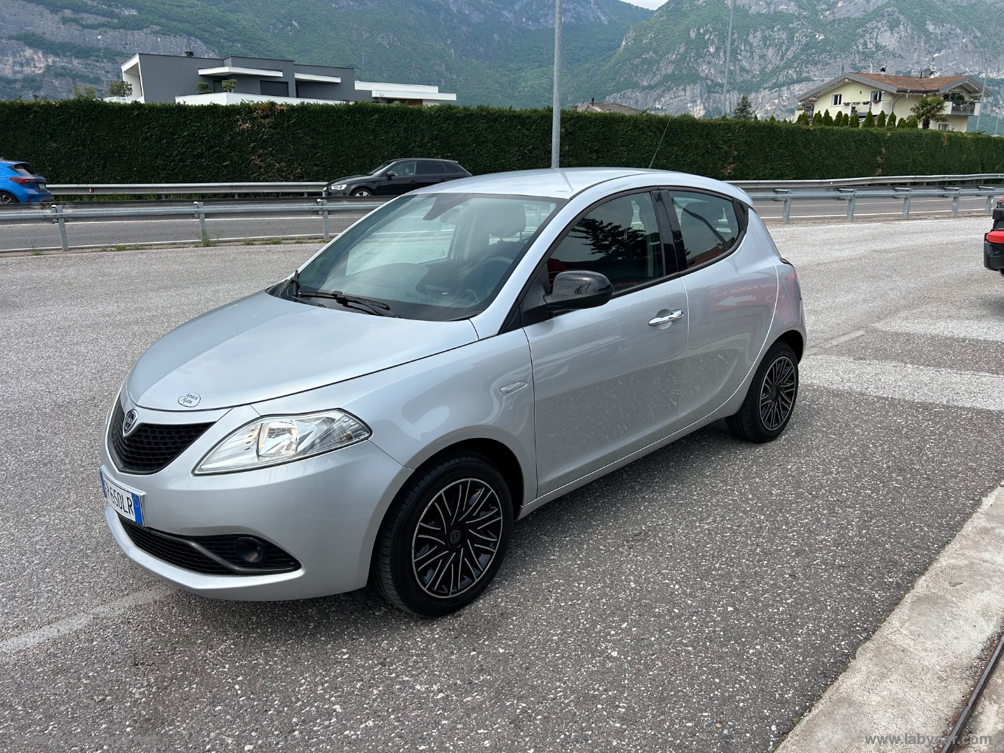 Ypsilon 1.2 69 CV 5p. Gold - immagine 4