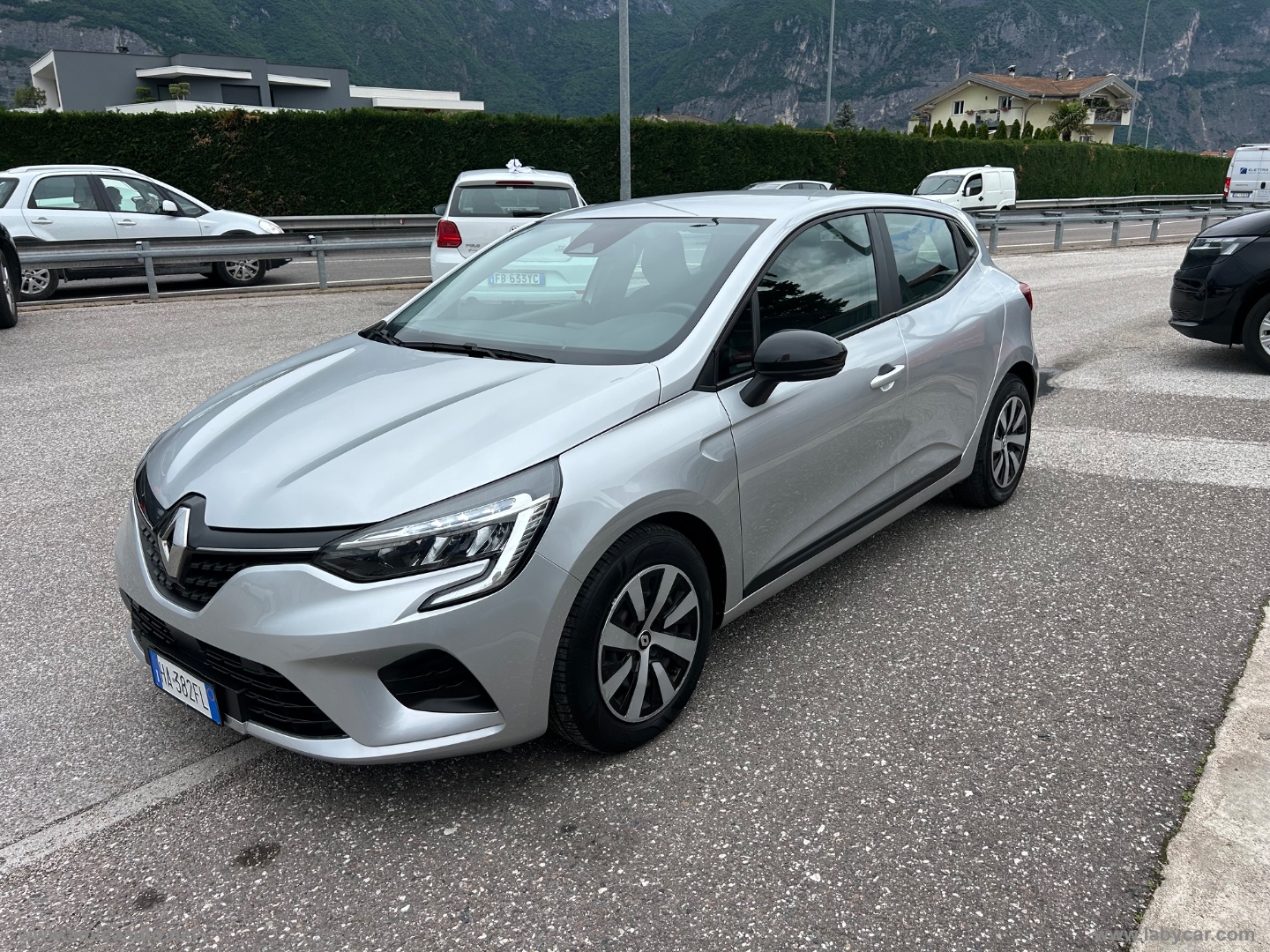Clio TCe 90 CV 5p. Equilibre - immagine 4