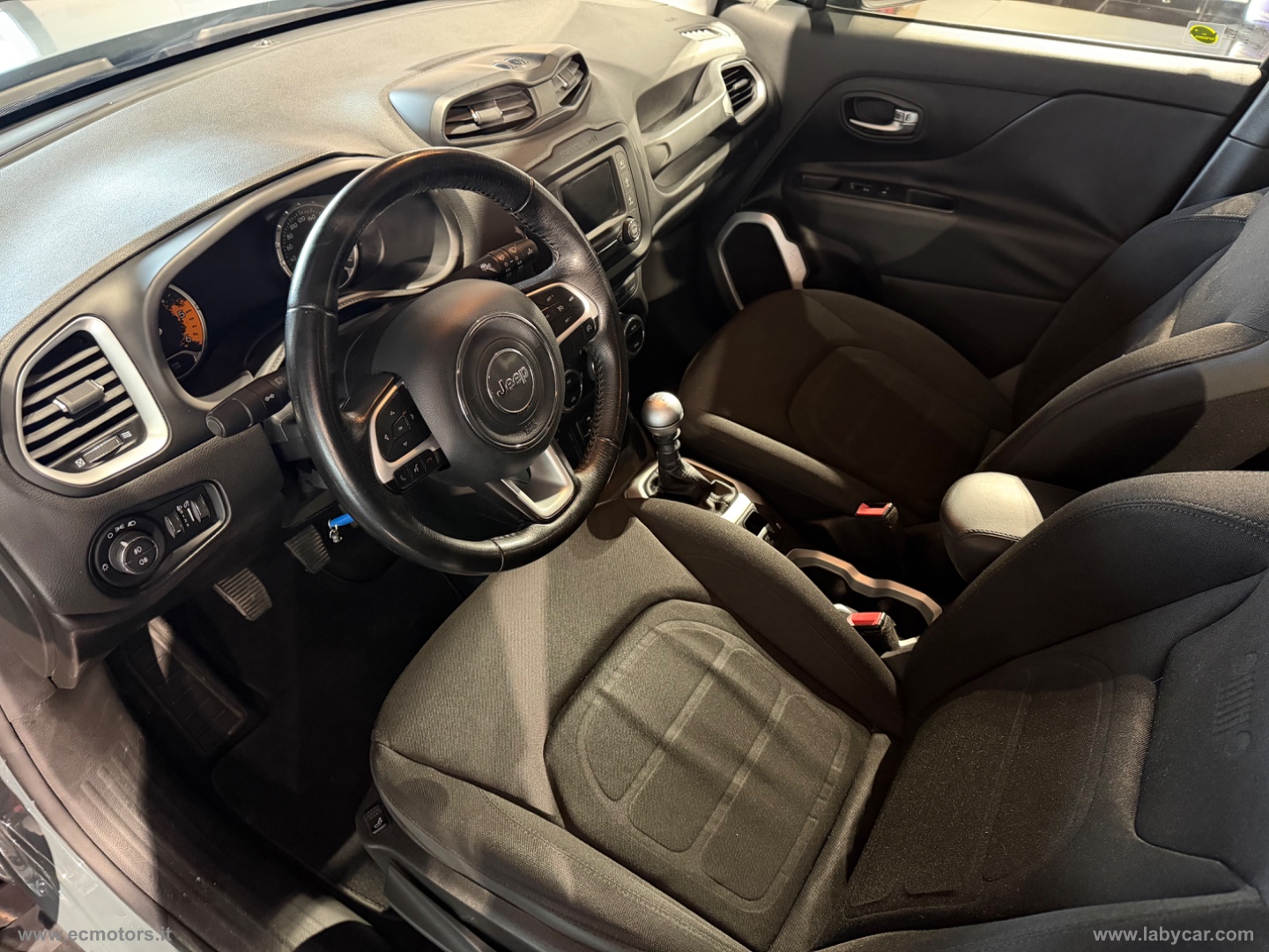 Renegade 1.6 Mjt 120CV Limited - immagine 4