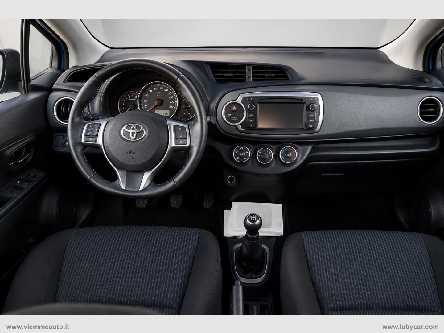 Yaris 1.0 5p. Active - immagine 4