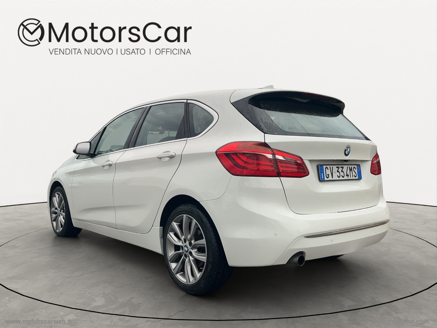 218d Active Tourer Luxury - immagine 4