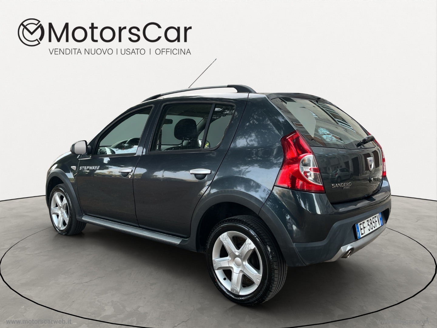 Sandero Stepway 1.6 8V 90 CV - immagine 4