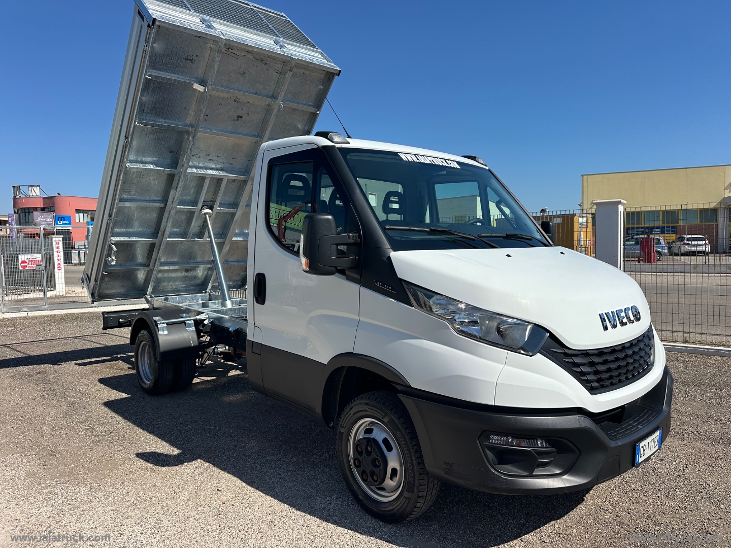 Daily 35C14 2.3 140CV RIBALTABILE NUOVO - immagine 4