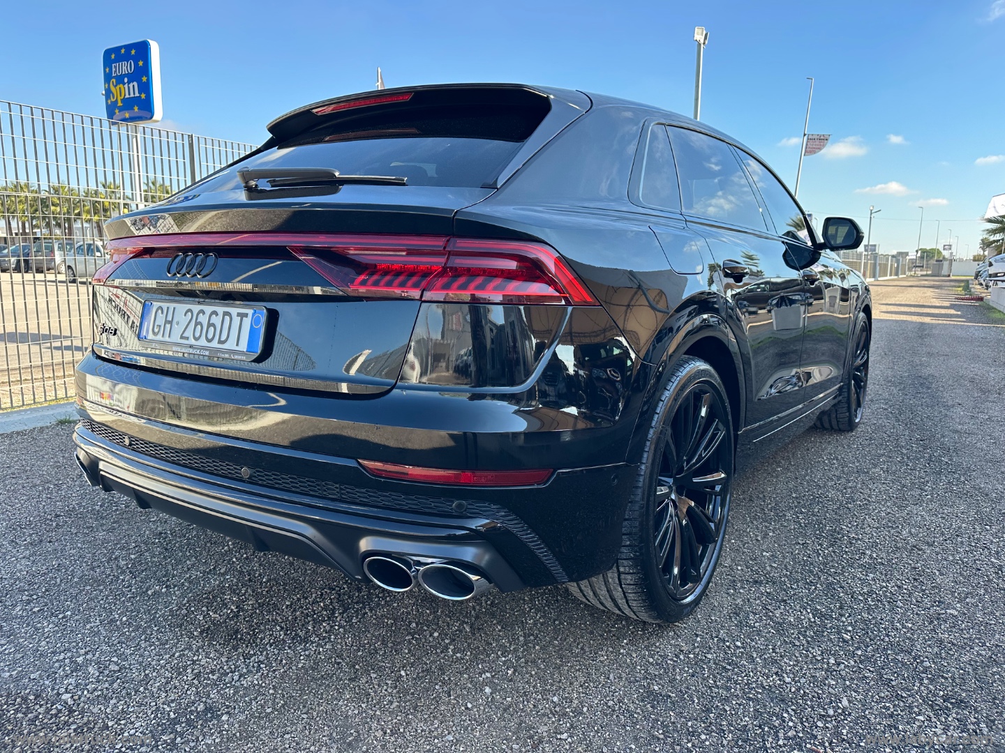SQ8 TDI quattro tiptronic TOTAL BLACK CARBONI - immagine 4