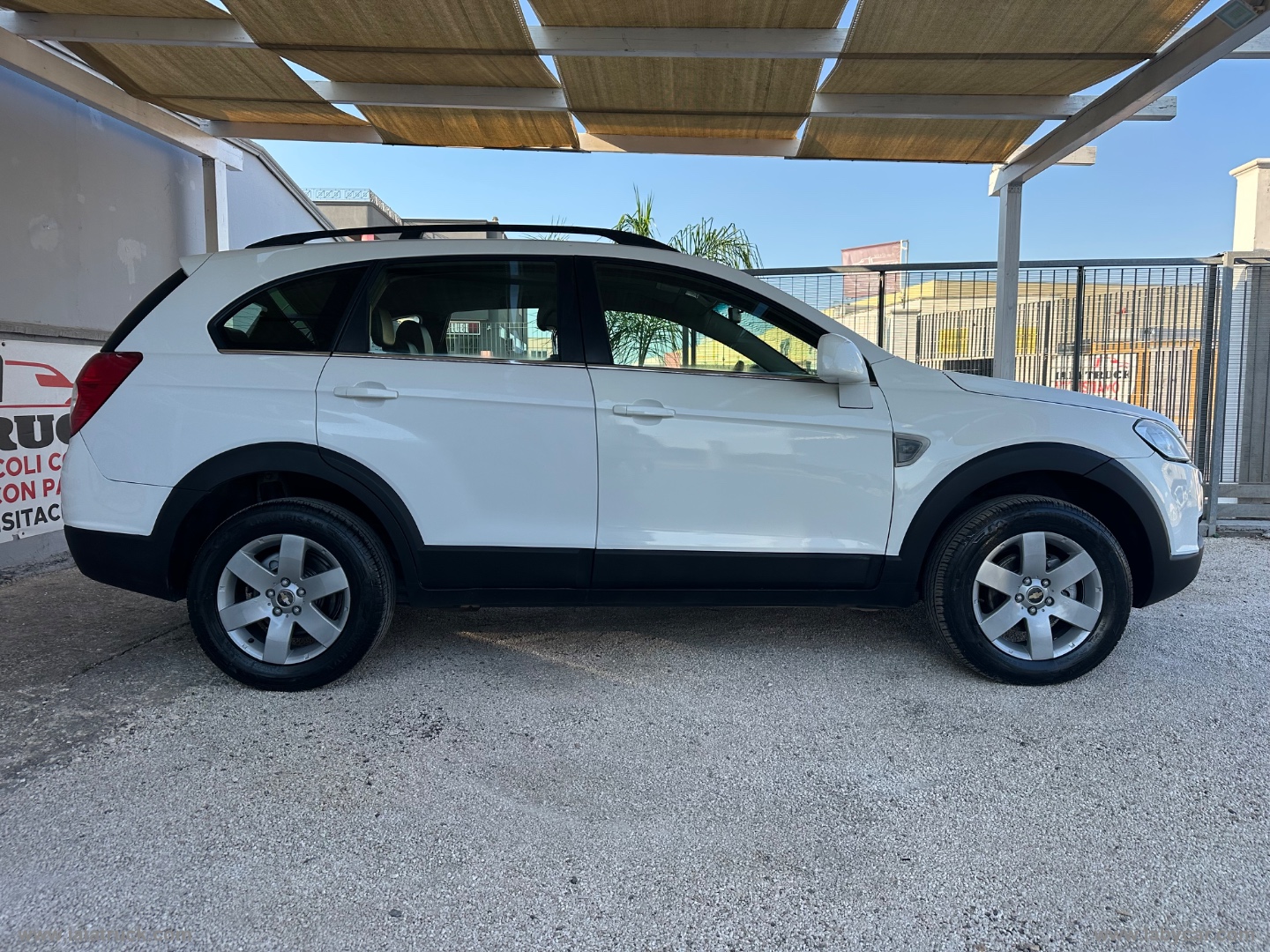 Captiva 2.0 VCDi 2WD 7 POSTI - immagine 4