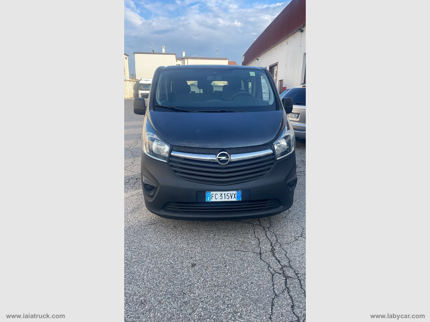 Vivaro T29 1.6 130CV 9 POSTI - immagine 4