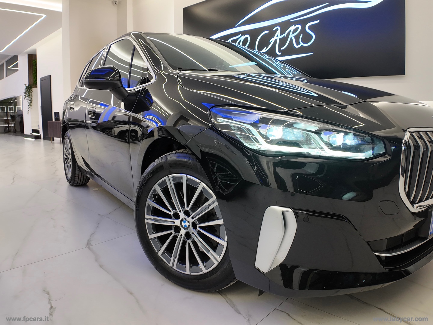 218d Active Tourer Luxury - immagine 4