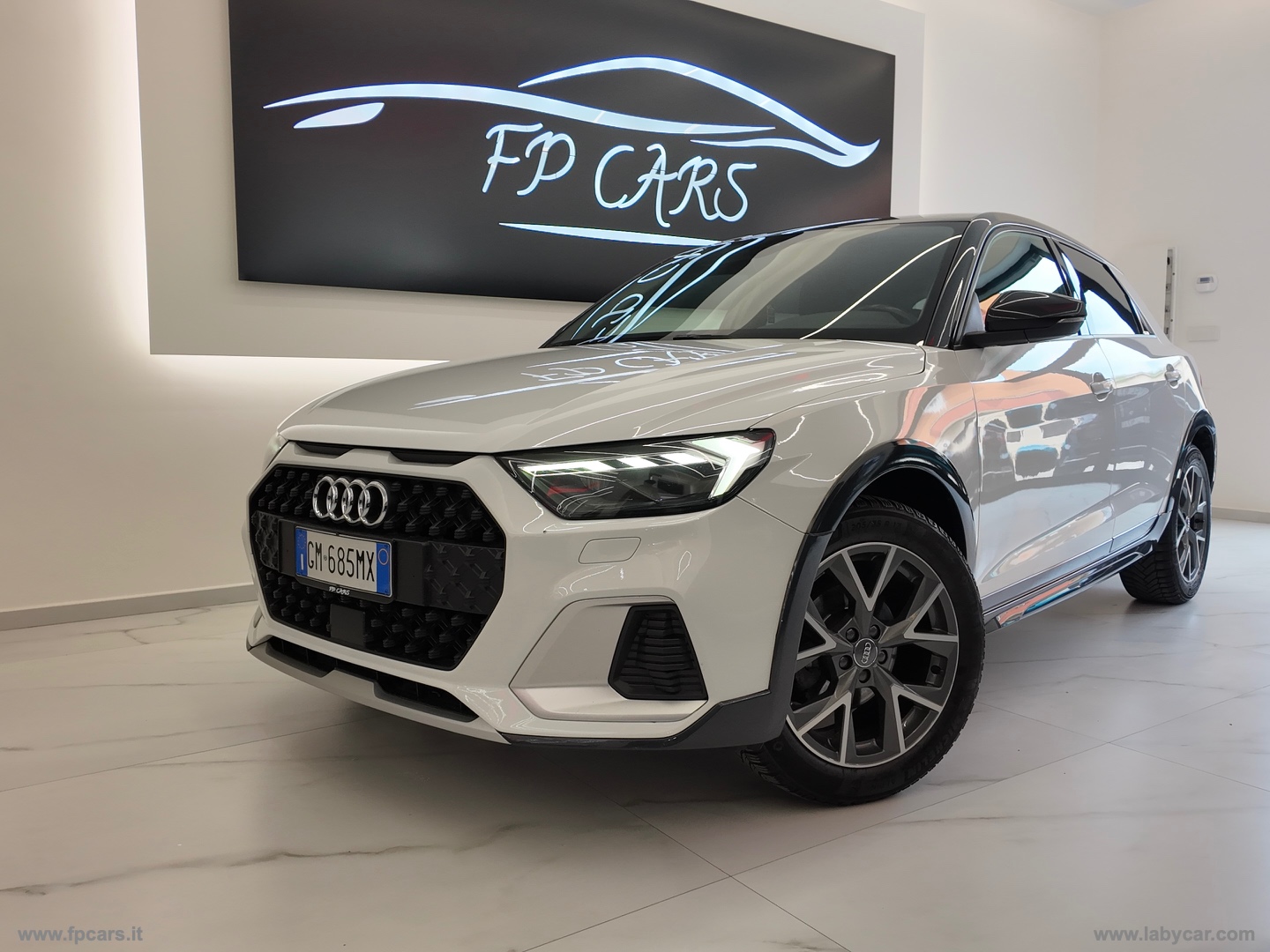 A1 citycarver 30 TFSI S tronic Admired - immagine 4