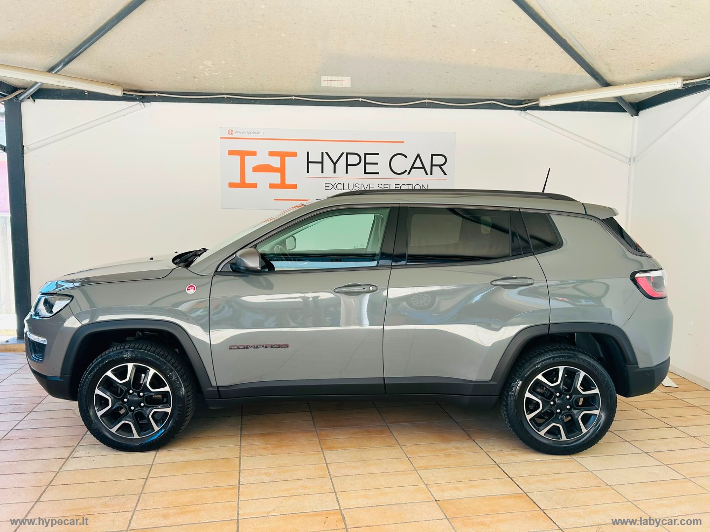 Compass 2.0 Mjt II 170 aut.4WD Trailhawk - immagine 4