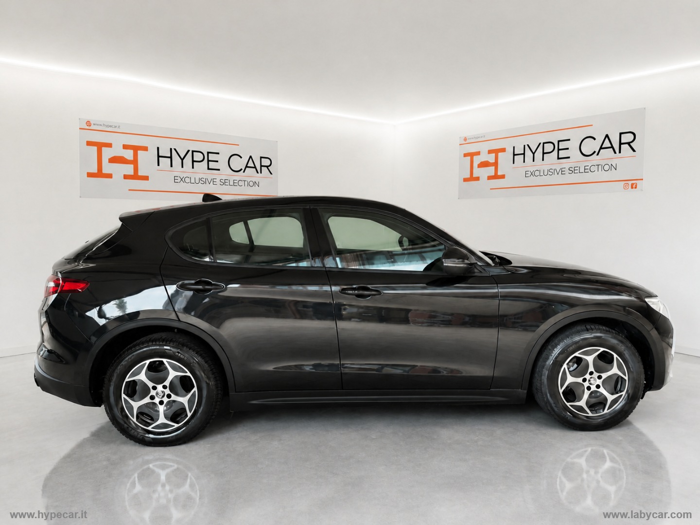 Stelvio 2.2 T.d. 190 CV AT8 Q4 Sup. Bus. - immagine 4