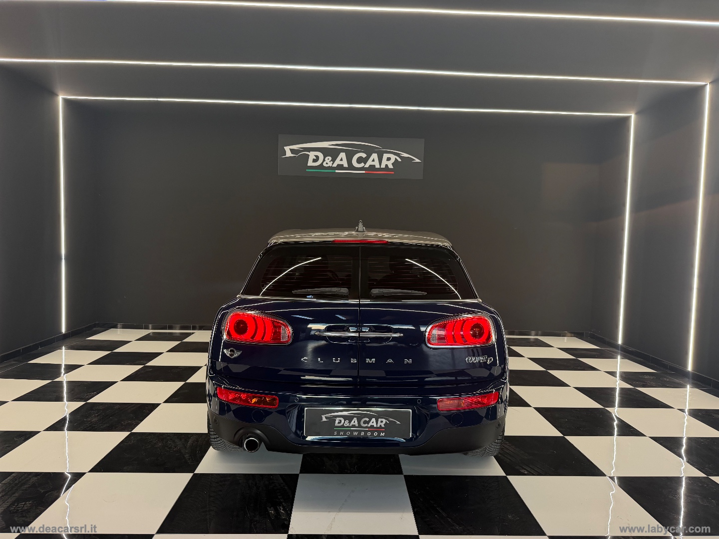 Mini Cooper D Business Clubman Aut. - immagine 4