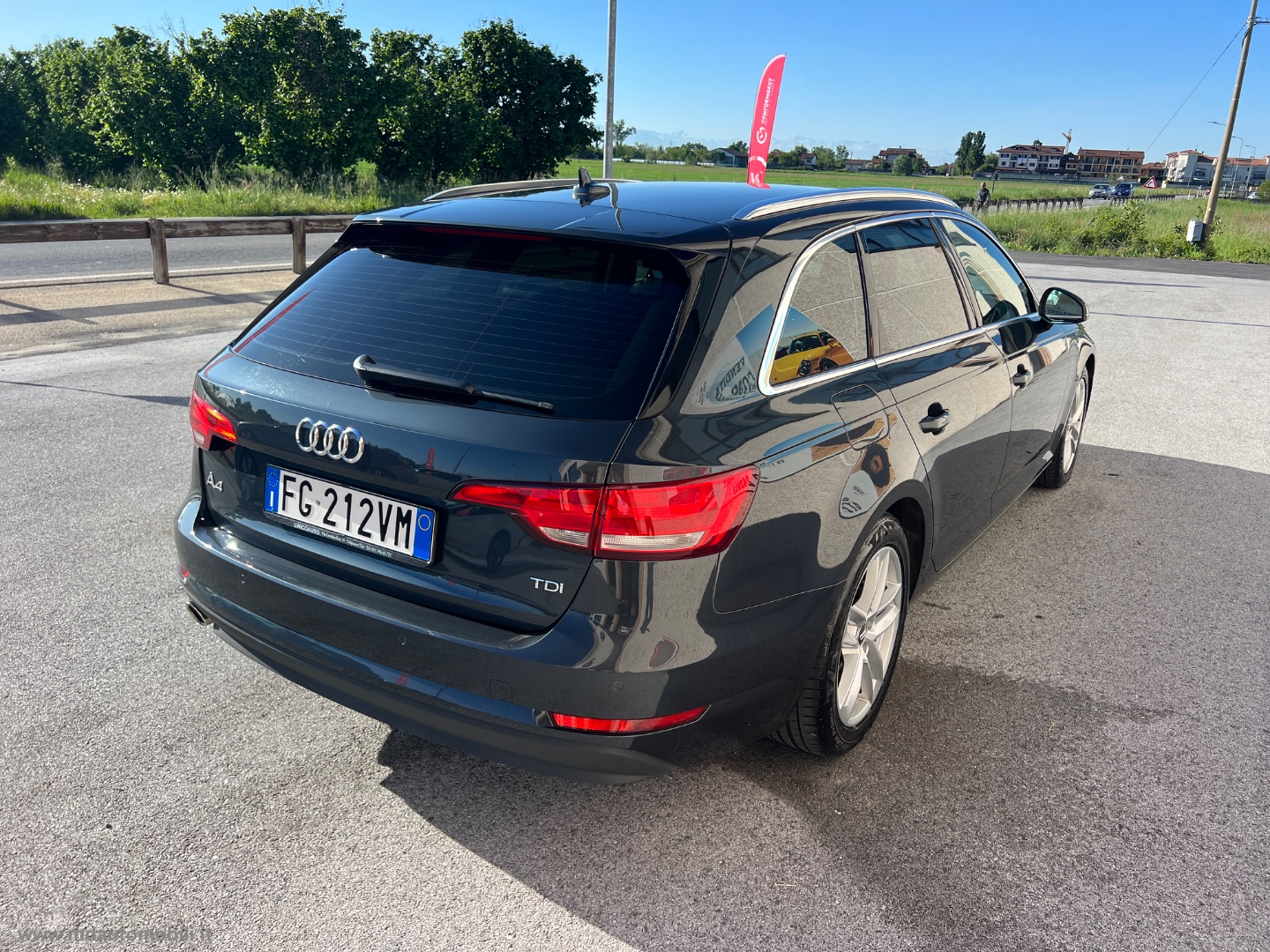 A4 Avant 2.0 TDI 150CV ultra S tronic FARI LED PELLE NAVI - immagine 4