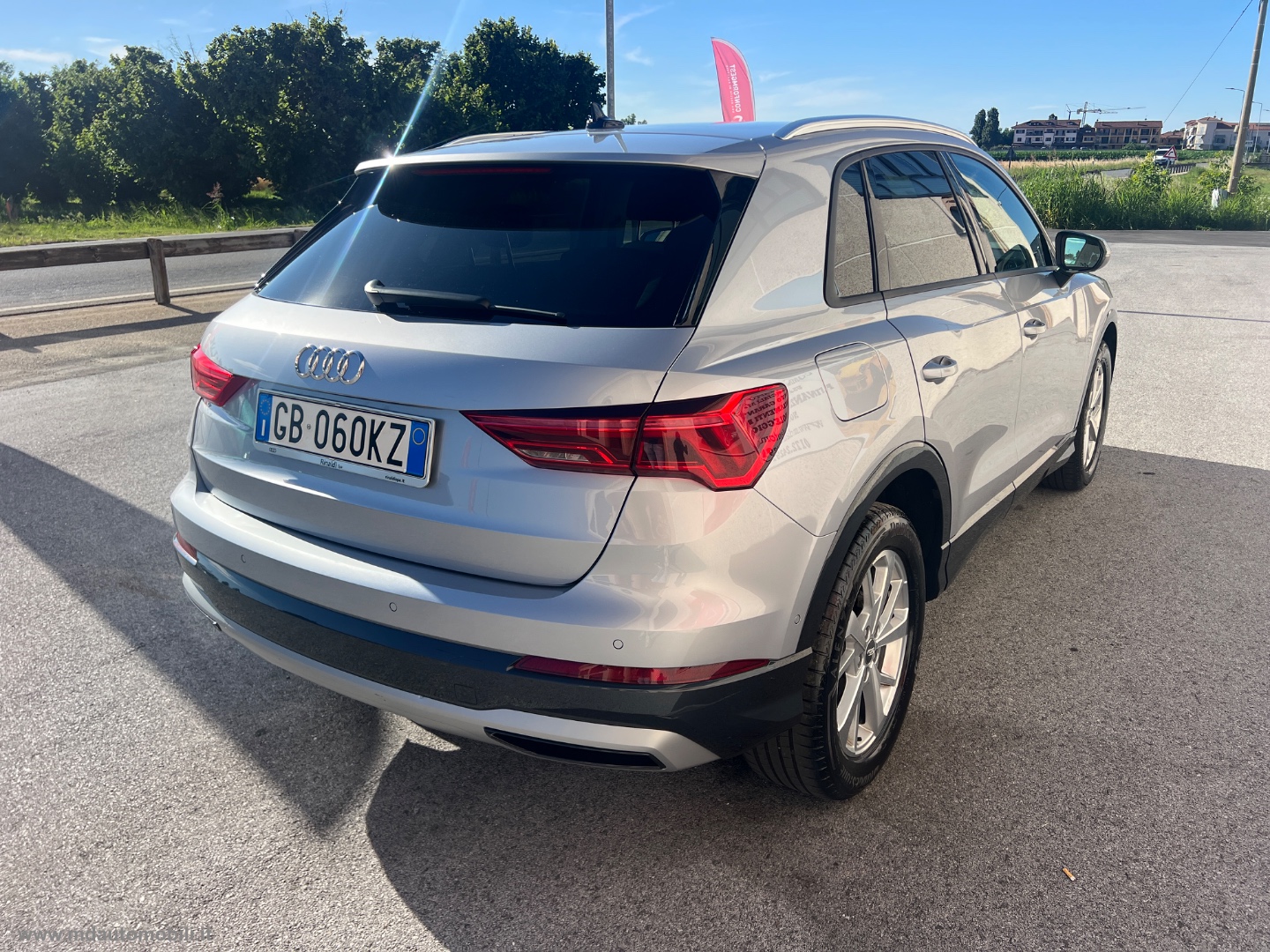 Q3 35 TFSI S tronic Business Advanced SOLO KM.65000 - immagine 4