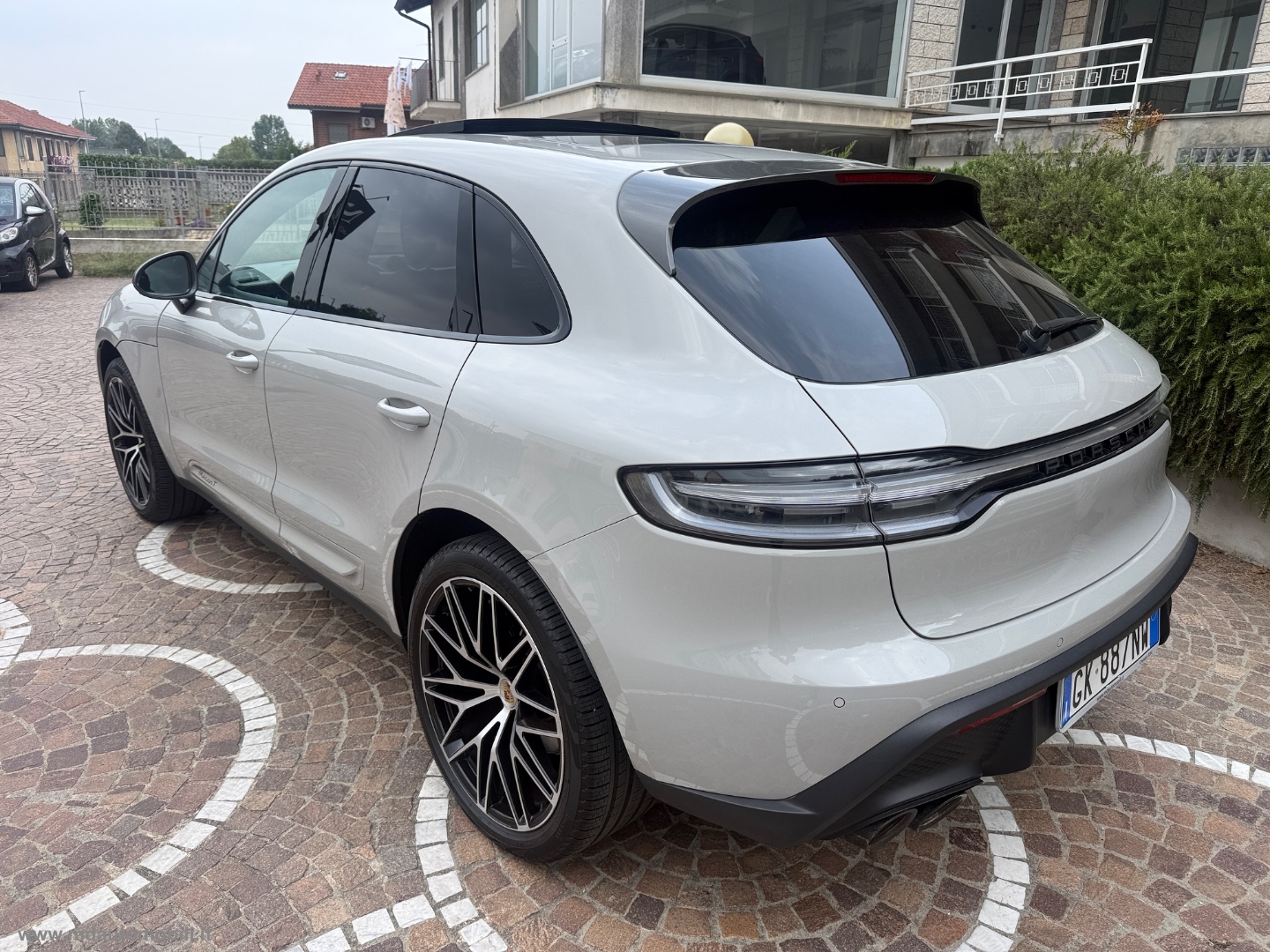Macan 2.0 T IVA ESPOSTA - immagine 4