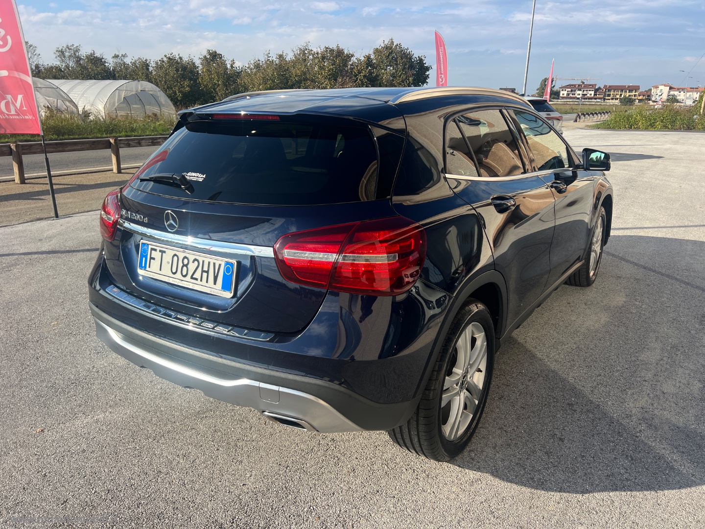 GLA 200 d Automatic Sport FARI LED CAMERA NAVI - immagine 4