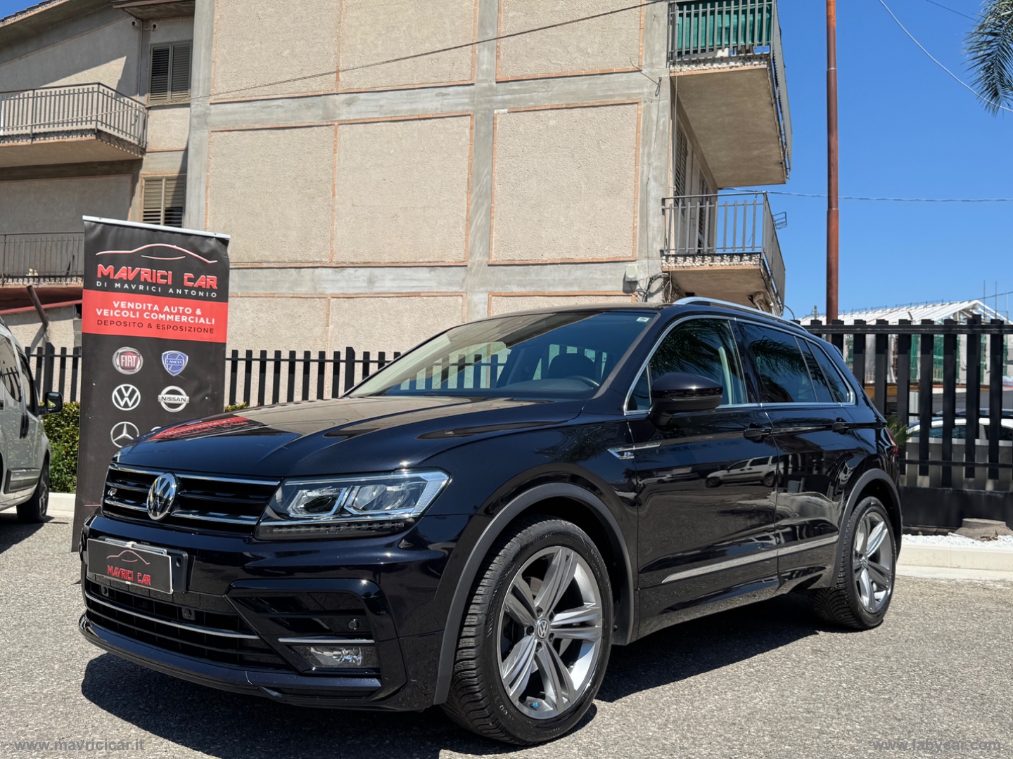 Tiguan 1.6 TDI Style BMT - immagine 4