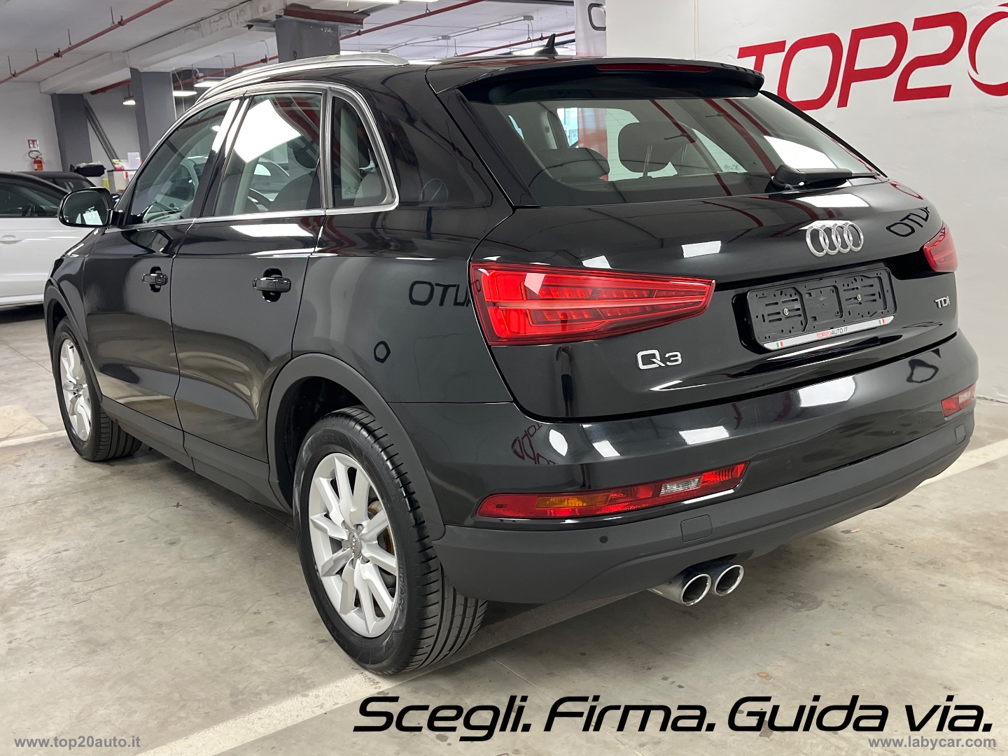 Q3 2.0 TDI 120CV Business - immagine 4