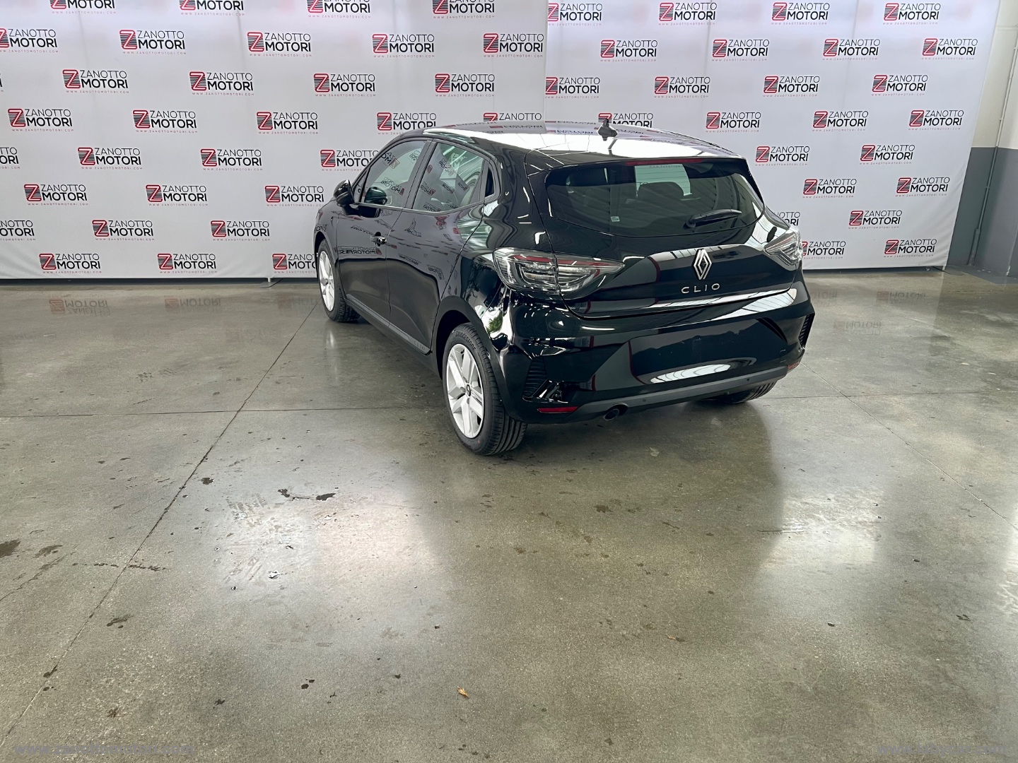 Clio ECO-G 100 CV Evolution PRONTA CONSEGNA - immagine 4