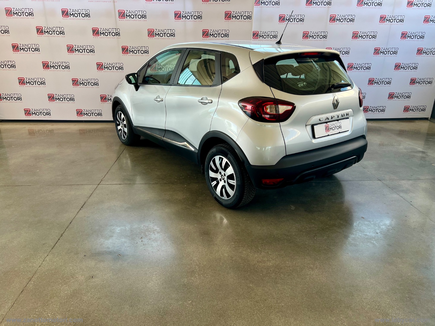 Captur dCi 8V 90 CV Life PREZZO REALE - immagine 4