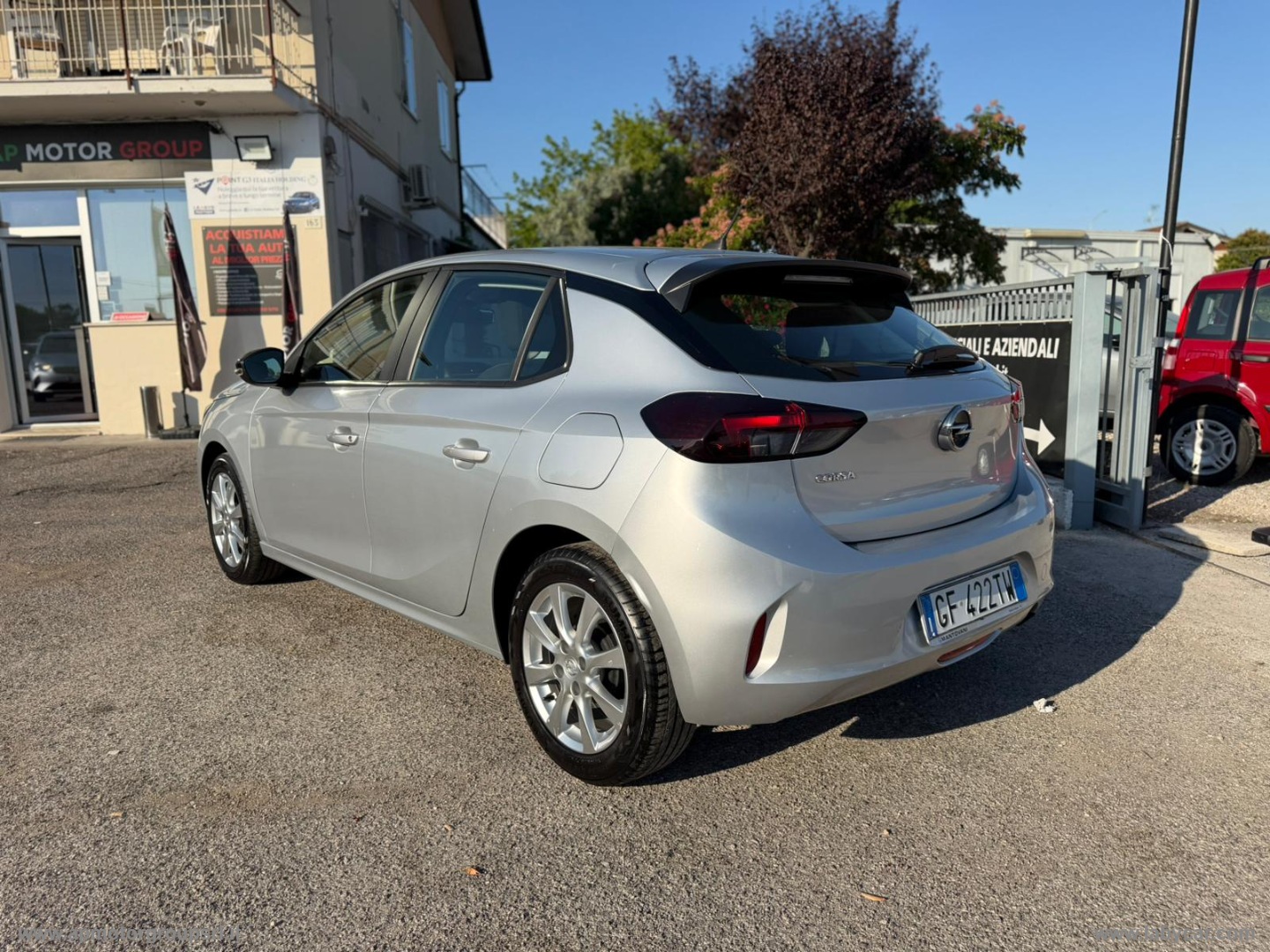 Corsa 1.2 Elegance - immagine 4
