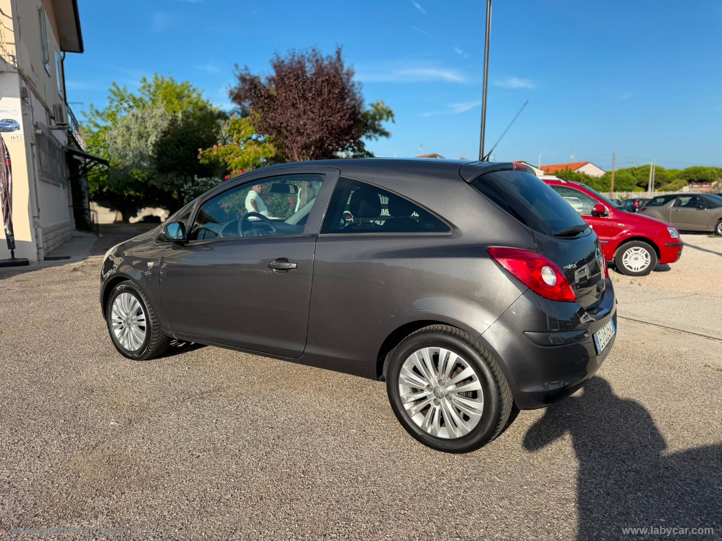 Corsa 1.2 85 CV 5p. GPL-TECH Club - immagine 4