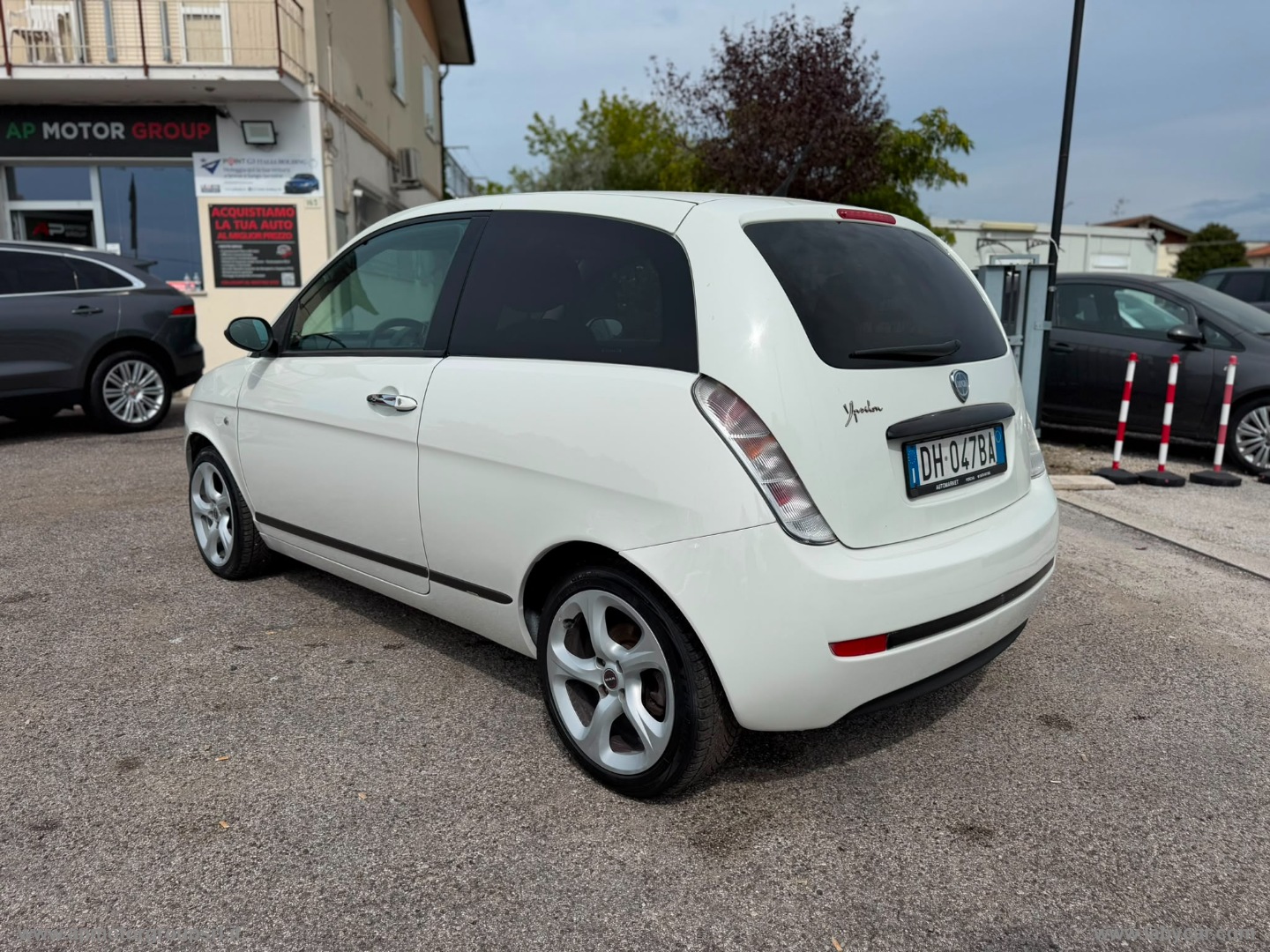 Ypsilon 1.4 16V Platino AUTOMATICA - immagine 4