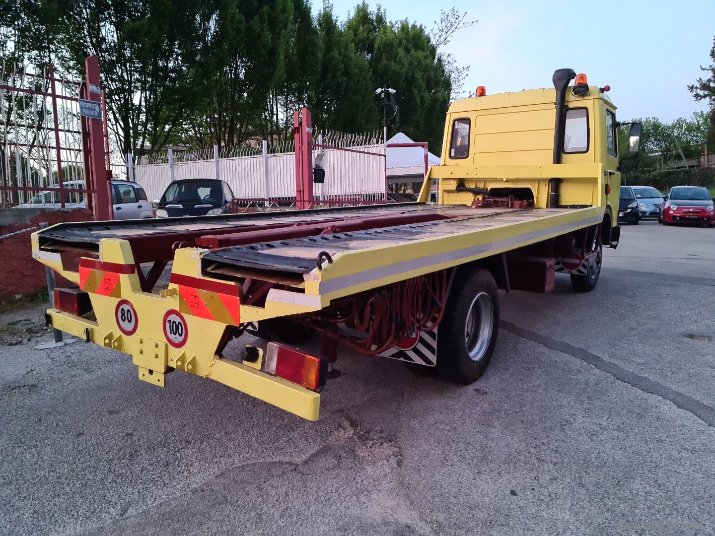 50 F 10 CARROATTREZZI UNICO PROPRIETARIO - immagine 4