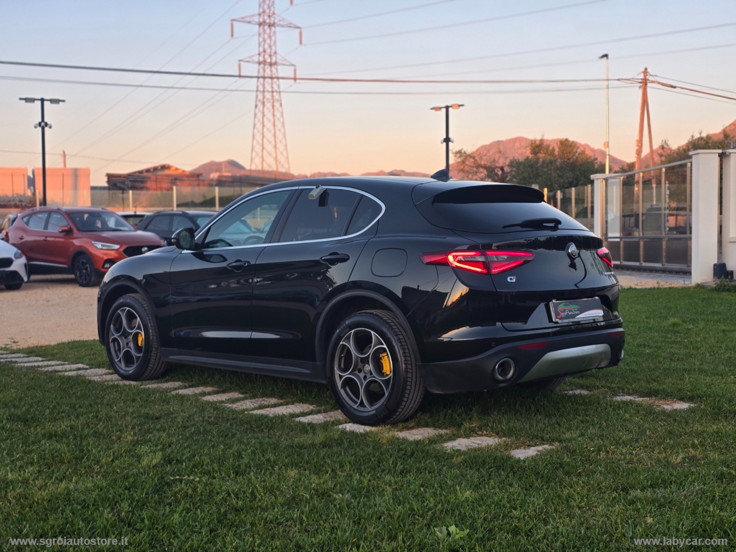 Stelvio 2.2 T.diesel 210 CV AT8 Q4 Exec. - immagine 4