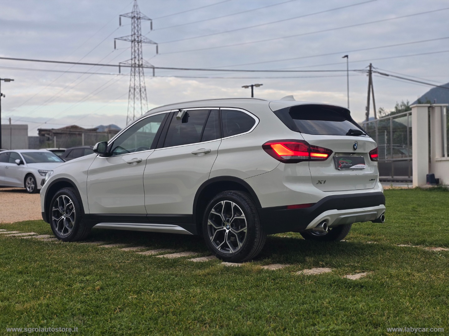 X1 xDrive18d xLine Plus - immagine 4