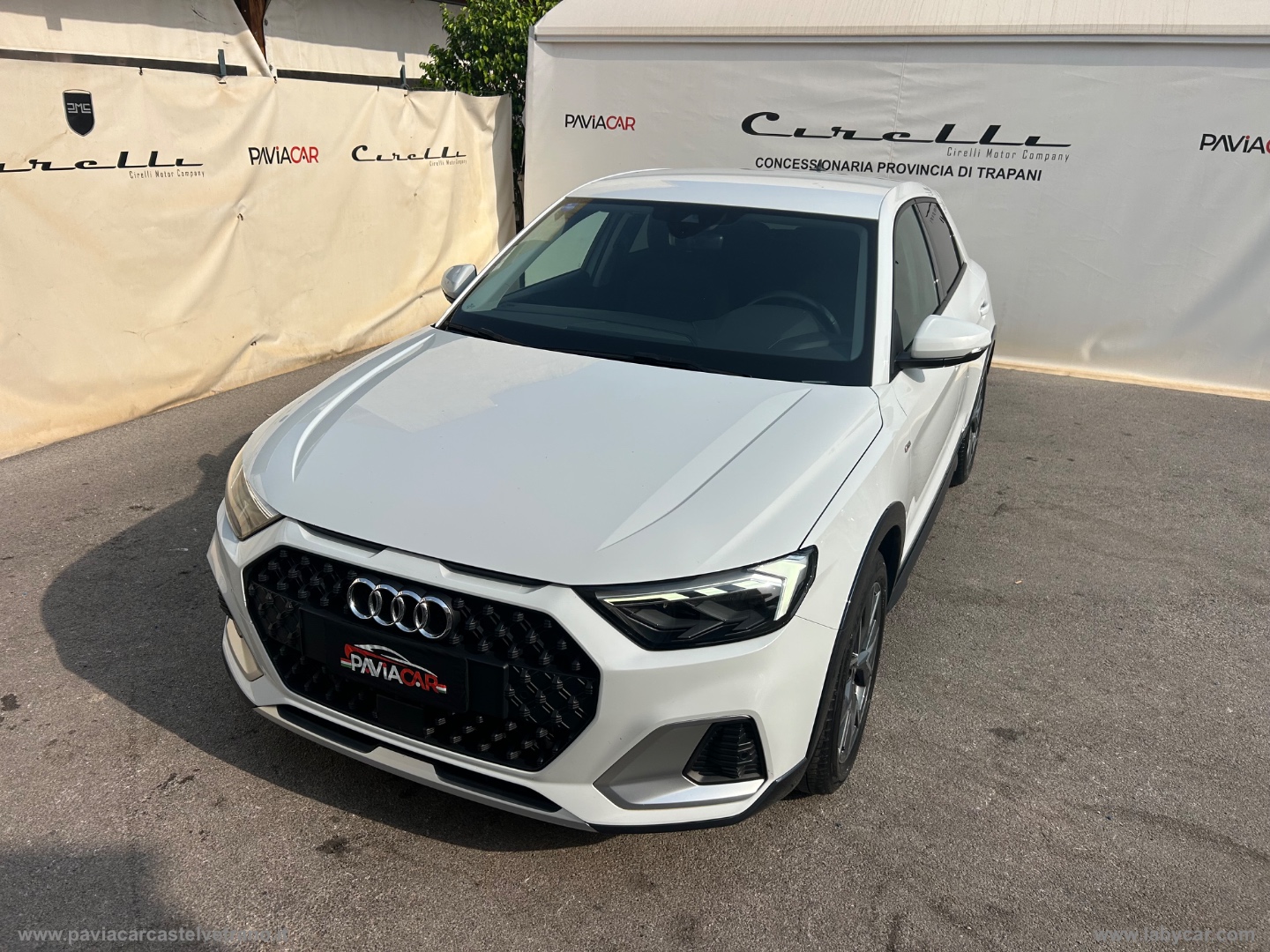 A1 citycarver 30 TFSI S tronic Admired - immagine 4