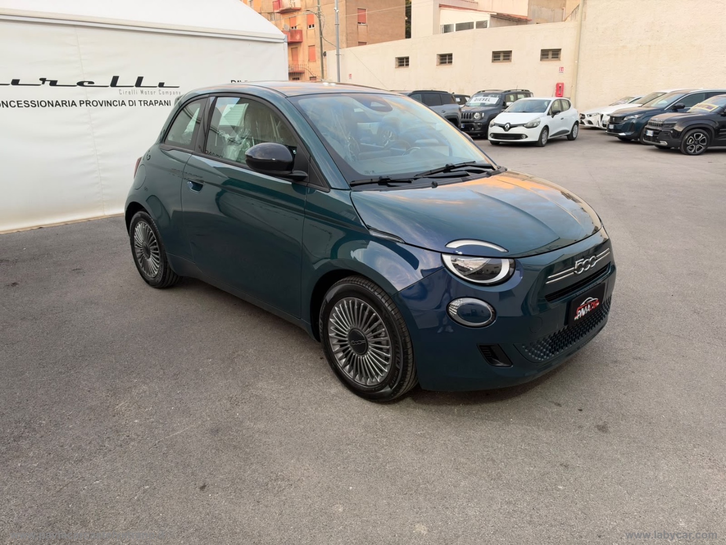 500 Berlina Hybrid Icon KM/0 - immagine 4