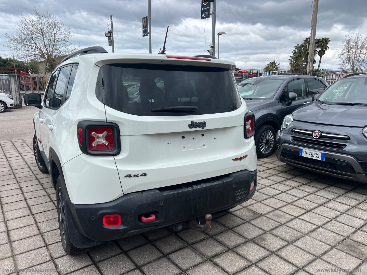 Renegade 2.0 Mjt 170CV 4WD AD.L. Tr.hawk - immagine 4