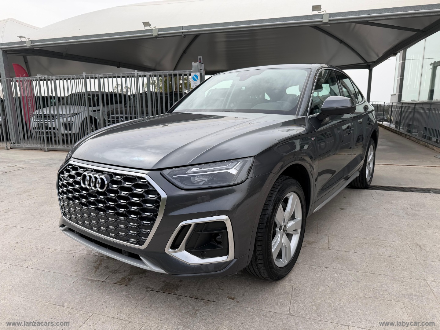 Q5 SPB 40 TDI quattro S tr. Busin. Adv. - immagine 4
