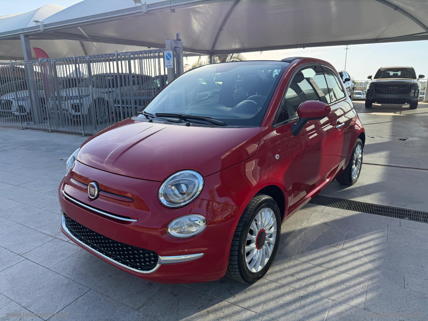 500 C 1.0 Hybrid Red - immagine 4